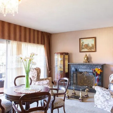 Playa Sombreu Villa *